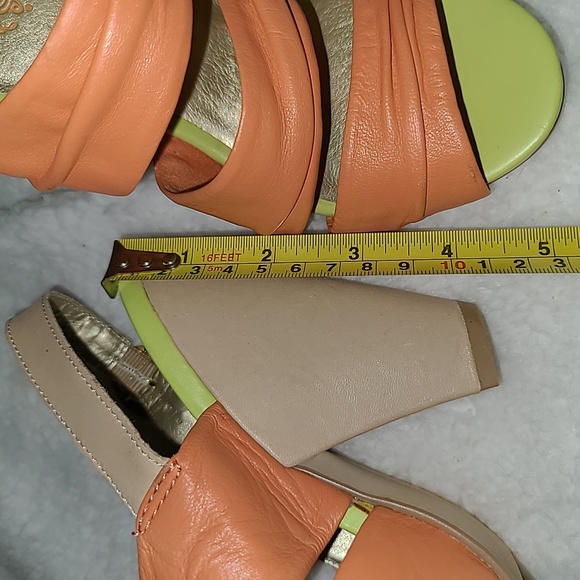 Seychelles Size 7 Peach, Lime Green, Tan Leather Heeled Sandals - Picture 8 of 10